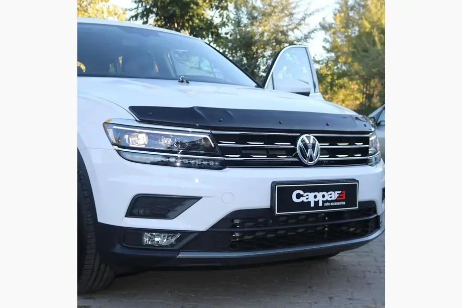 Дефлектор капота (мухобійка) Volkswagen Tiguan 2016-2023 CappaFe 00-00014843 фото