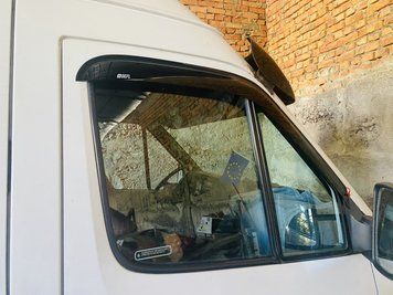 Дефлектори вікон (вітровики) Mercedes Sprinter 1996-2006 (на скотче) (Defl) Q2 00-00014456 фото