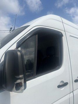 Дефлектори вікон (вітровики) Mercedes Sprinter 2006-2017 / VW Crafter (Defl) Q2 00-00014457 фото