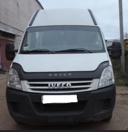 Дефлектор капота (мухобійка) Iveco Daily 2006-2011 (ViP) 00-00000220 фото