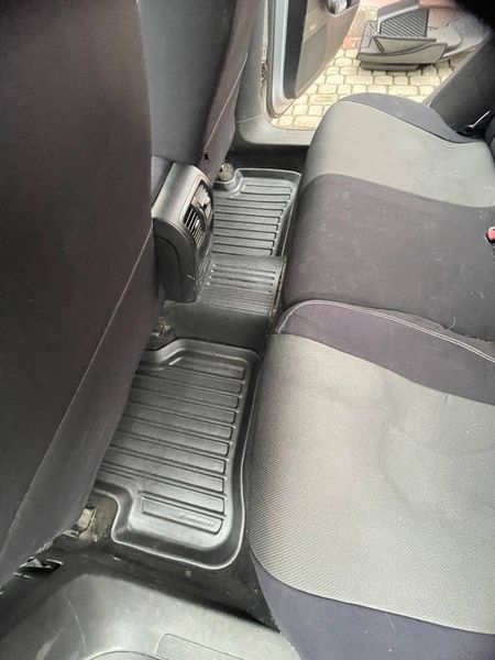 3D килимки для VOLKSWAGEN Passat B6 (2005-2010) з бортиками 30 мм (Stingray) 5024045_1 фото