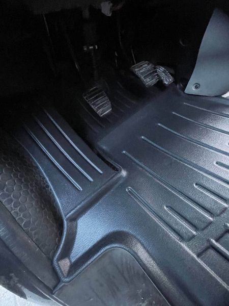 Поліуретанові килимки для Nissan Primastar (2002-2016) (1plus2) з бортиками 30 мм (Stingray) 5018152.00 фото