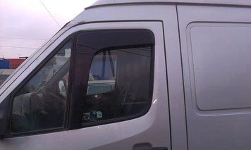 Д/в Mercedes Sprinter 1995-2006 2D (клей, 2шт) (Heko) 00-00002576 фото