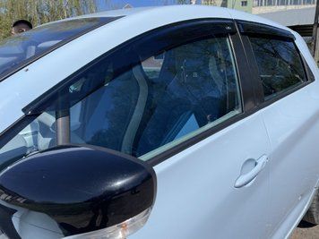 Дефлектори вікон (вітровики) Renault Zoe 2012 -> HB (HIC) 00-00003836 фото