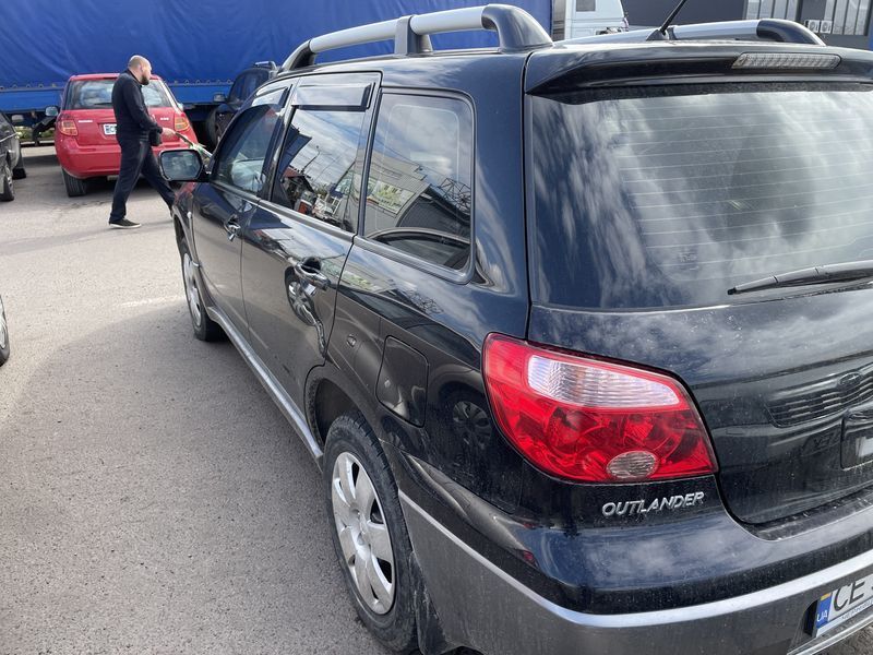Дефлекторы окон (ветровики) Mitsubishi Outlander 2001-2007 (HiC) 00-00003686 фото