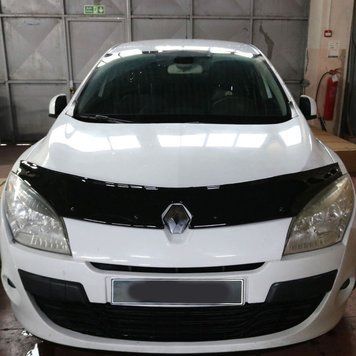 Дефлектор капота (мухобійка) Renault Megane 2010-2015 SEDAN (TAN24) 00-00011389 фото