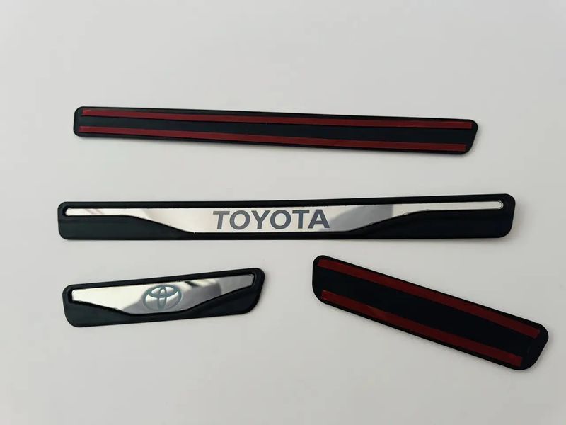 Накладки на пороги (PTR) Toyota + лого хром-пласт 00-00016286 фото