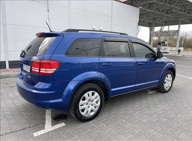 Дефлекторы окон (ветровики) Dodge Journey/Fiat Freemont 2009-2021 (HiC) D24 00-00007668 фото