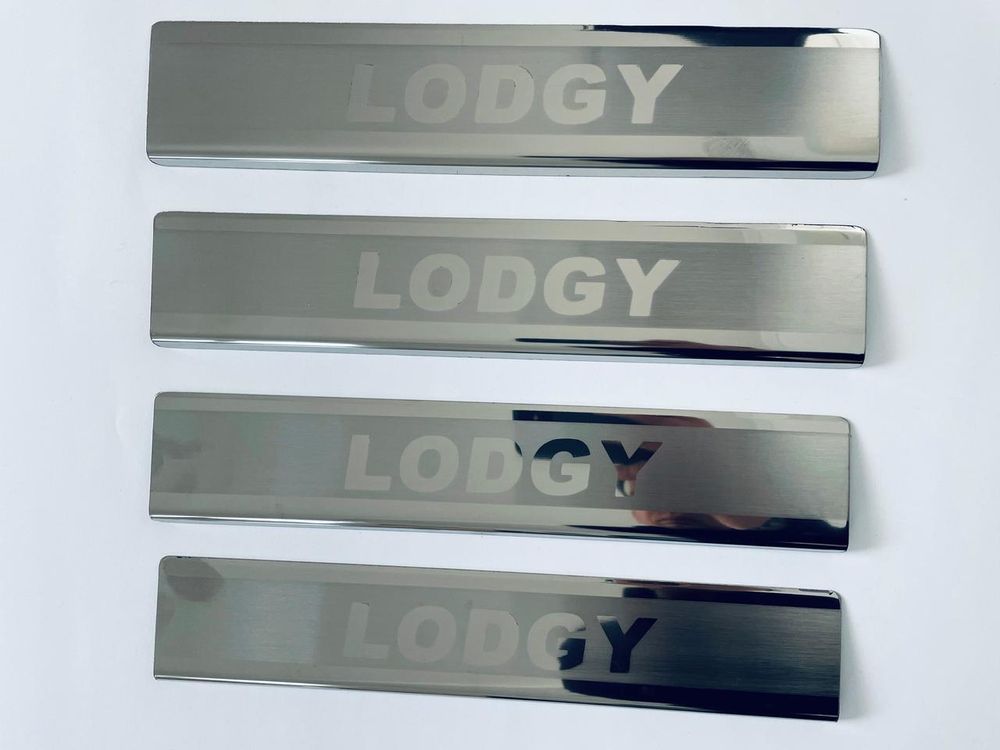 Накладки на пороги Dacia Lodgy 2012+ 4шт (TAN24) 00-00010528 фото